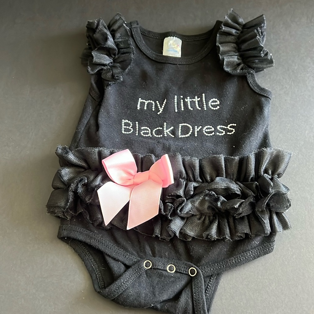 Baby Ganz Onesie 6-12 months Worn maybe once!